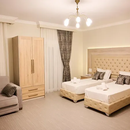 Famissi 6 Apart-hotel 4*