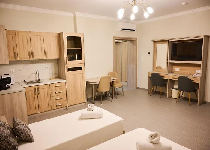 Apartmanhotel Famissi 6