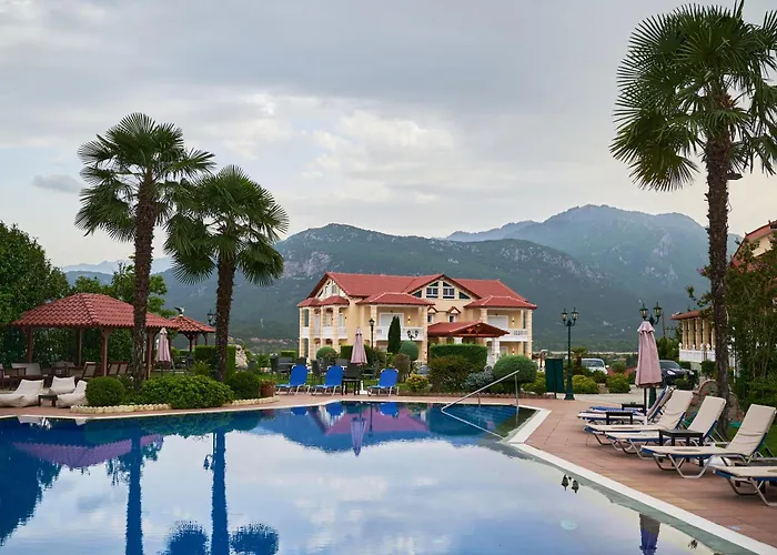 Famissi 6 Apartmanhotel